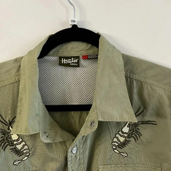 B31 Howler Bros Rare Orginal Dancing Prawns Gaucho Snapshirt Size XL - Picture 3 of 4